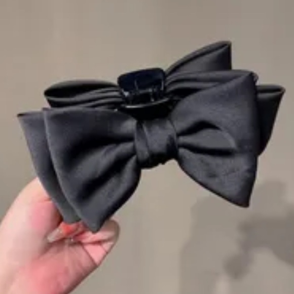 Accessories - Claw clip with bow